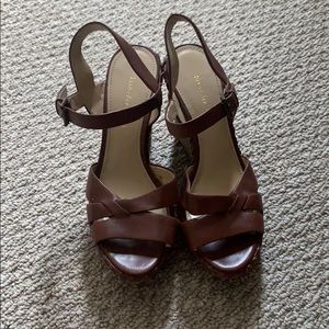 Wedge sandals